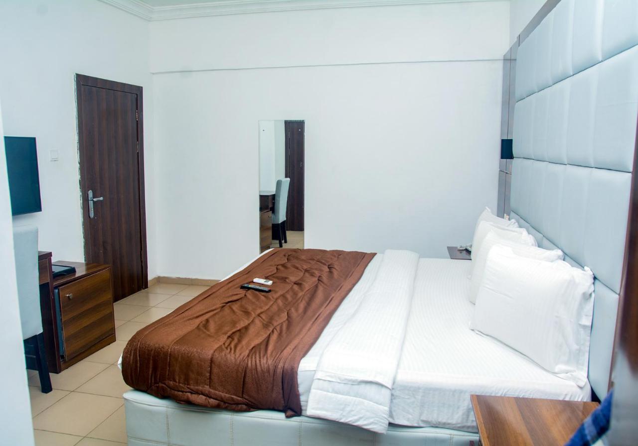 Presken Hotel @Villa Ikeja Eksteriør billede