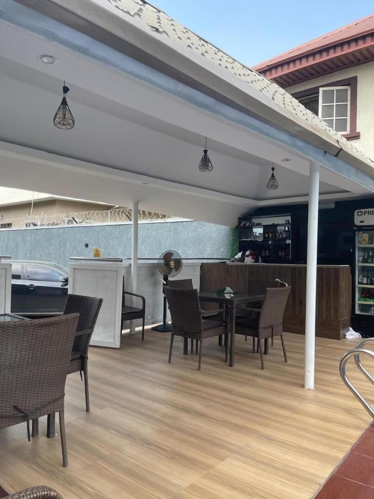 Presken Hotel @Villa Ikeja Eksteriør billede