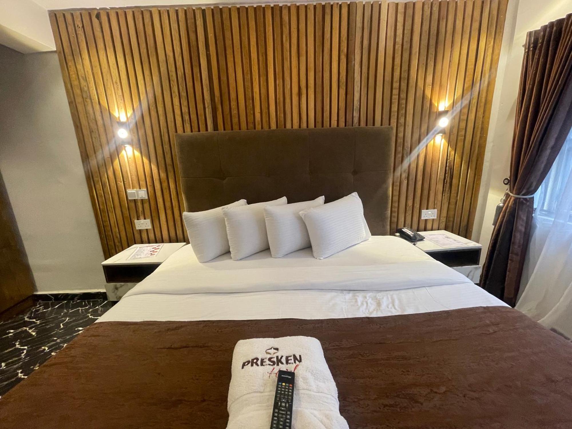 Presken Hotel @Villa Ikeja Eksteriør billede